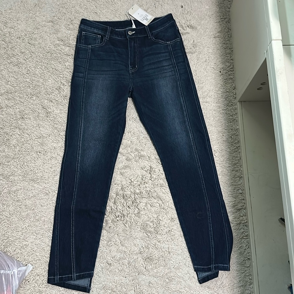 NWT Halara 7/8 Midrise Stretch Jeans in Dark Wash